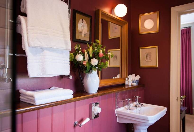 호텔 The Peat Spade Inn