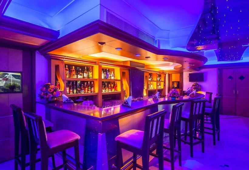 Отель Residency Tower