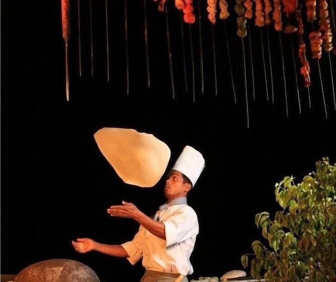 Отель Residency Tower