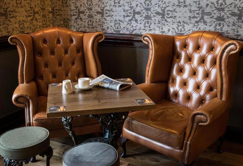 호텔 The Royal Toby