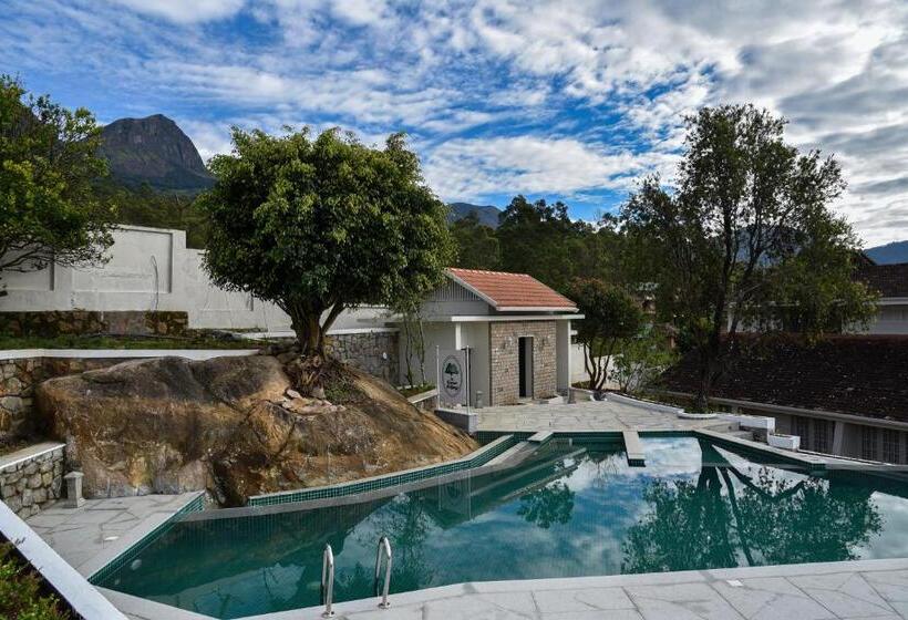 هتل The Siena Village