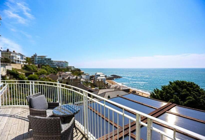 בית מלון כפרי The Wellington