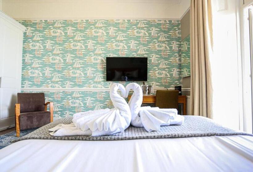 בית מלון כפרי The Wellington