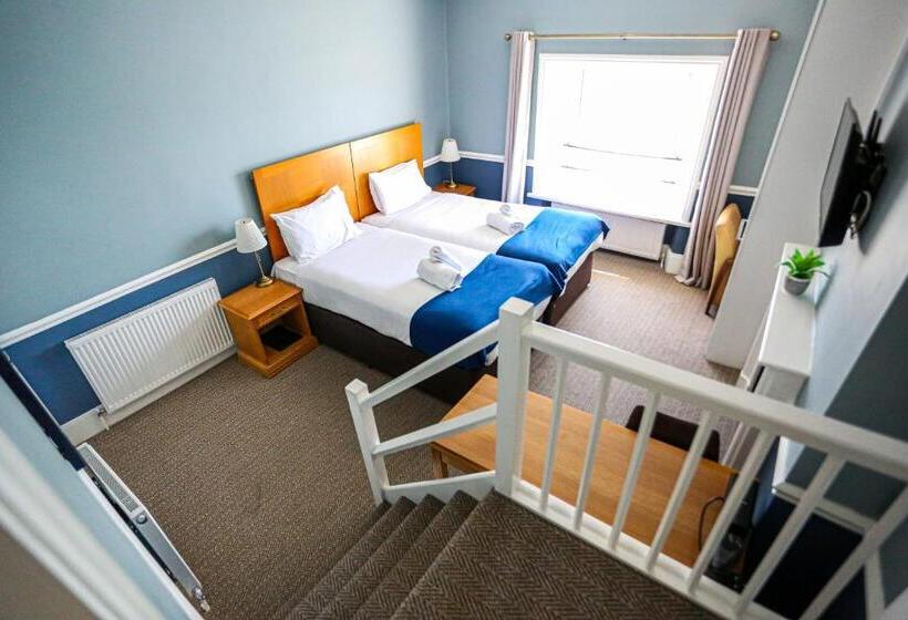 בית מלון כפרי The Wellington