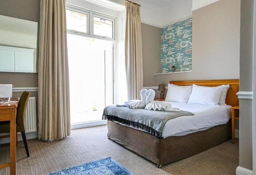 בית מלון כפרי The Wellington