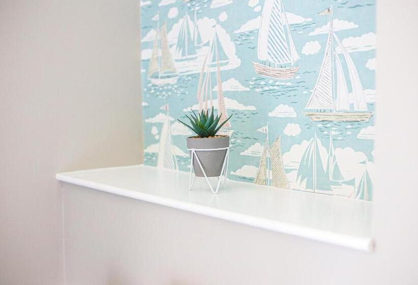 בית מלון כפרי The Wellington