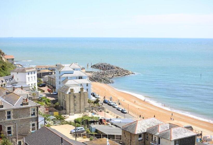 בית מלון כפרי The Wellington