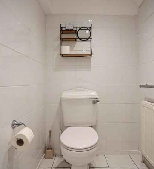 בית מלון כפרי The Wellington