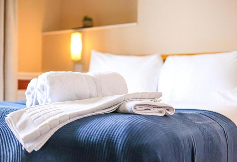 בית מלון כפרי The Wellington