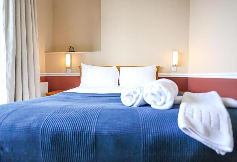 בית מלון כפרי The Wellington