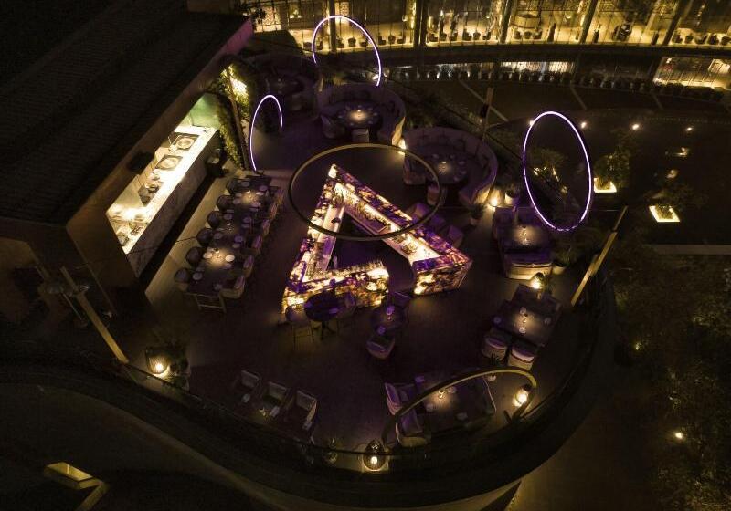 בית מלון כפרי The Westin Gurgaon, New Delhi