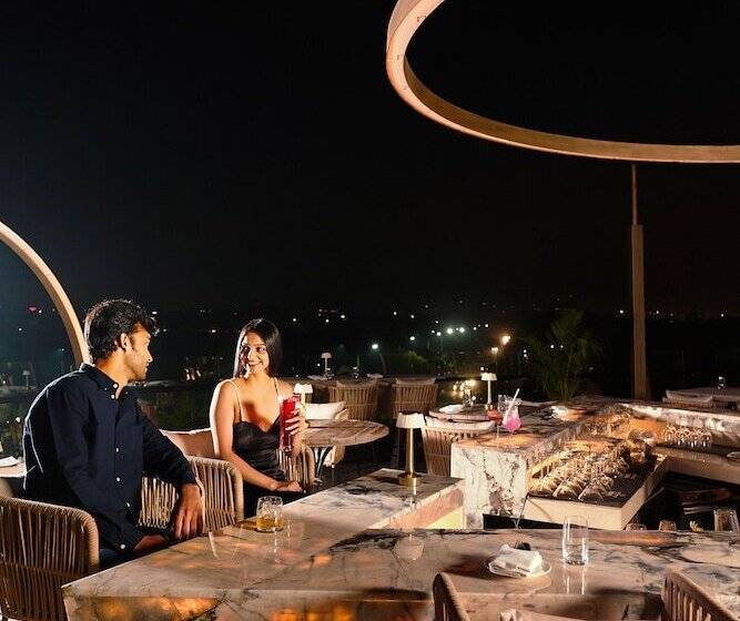 בית מלון כפרי The Westin Gurgaon, New Delhi