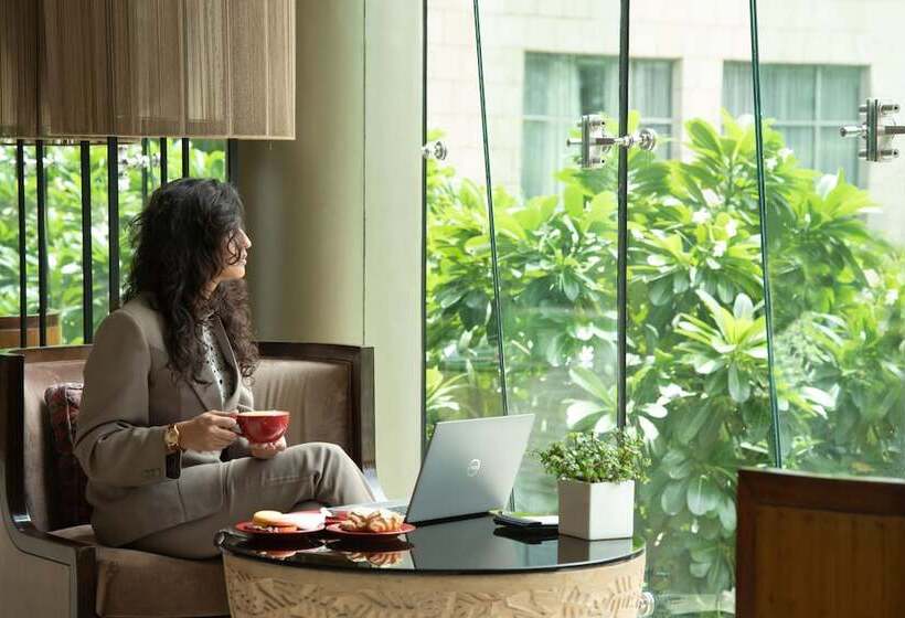 בית מלון כפרי The Westin Gurgaon, New Delhi