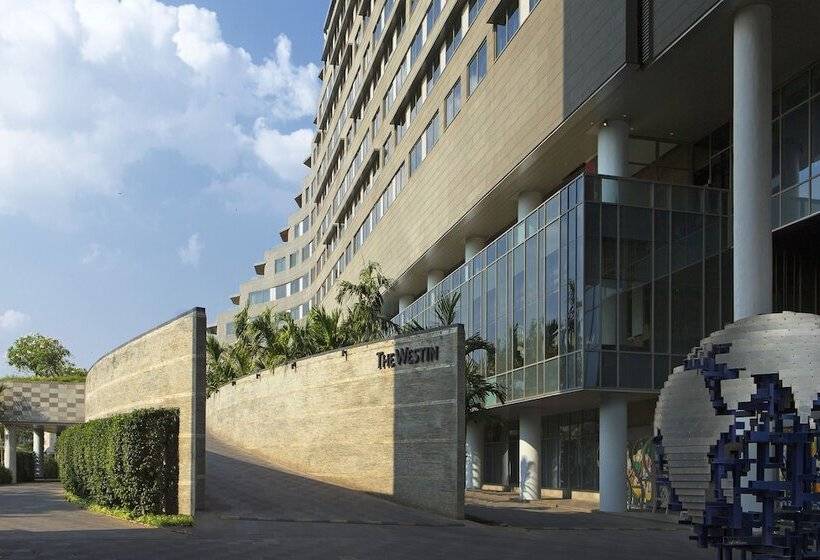 ホテル The Westin Pune Koregaon Park