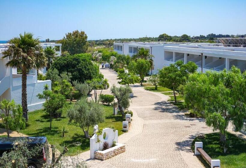 호텔 Torre Guaceto Greenblu Resort