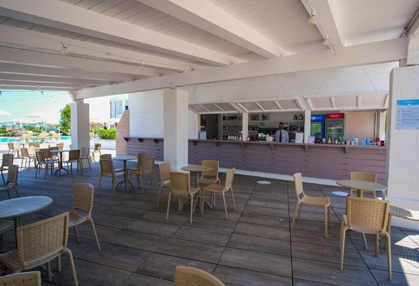 ホテル Torre Guaceto Greenblu Resort