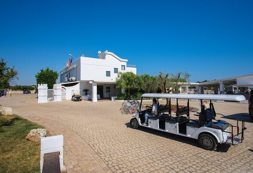 호텔 Torre Guaceto Greenblu Resort