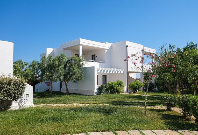 فندق Torre Guaceto Greenblu Resort