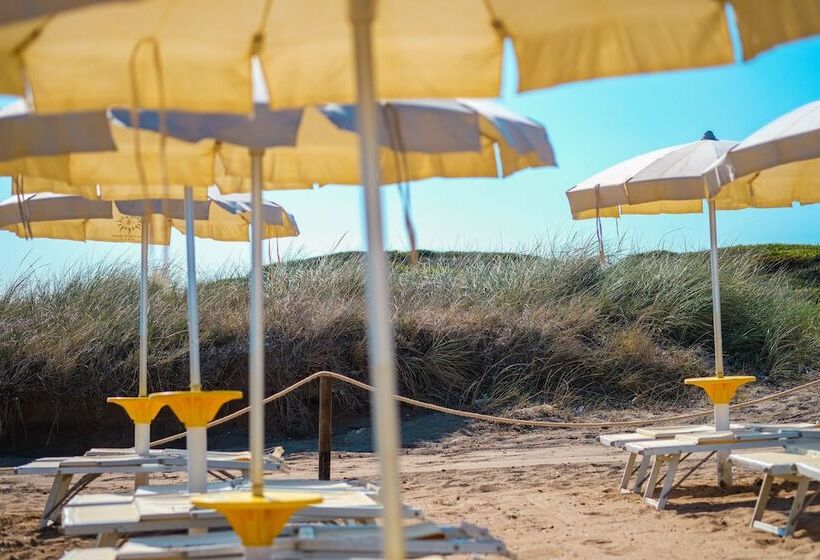 فندق Torre Guaceto Greenblu Resort