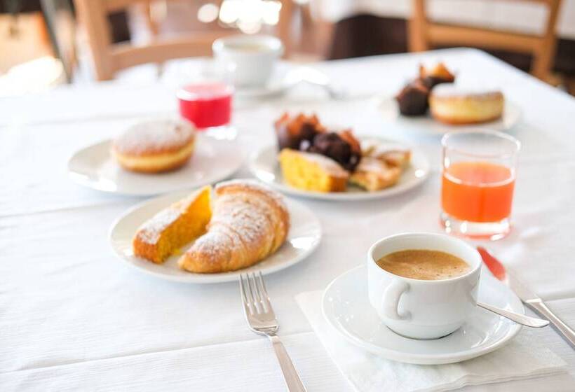 호텔 Torre Guaceto Greenblu Resort