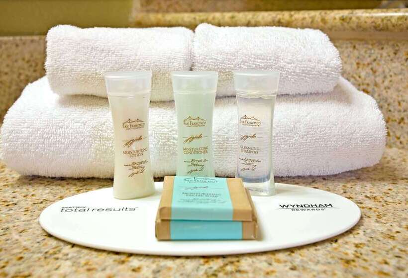 فندق Travelodge By Wyndham Tucson Az