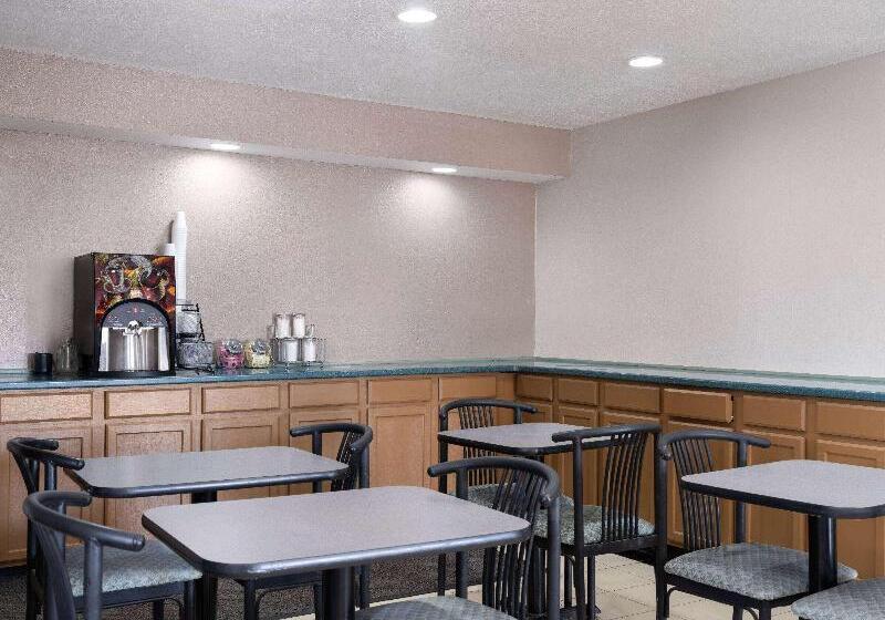 فندق Travelodge By Wyndham Tucson Az