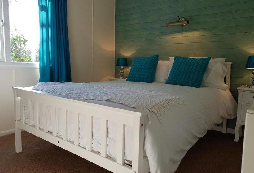 فندق Ty Dderw Country Inn