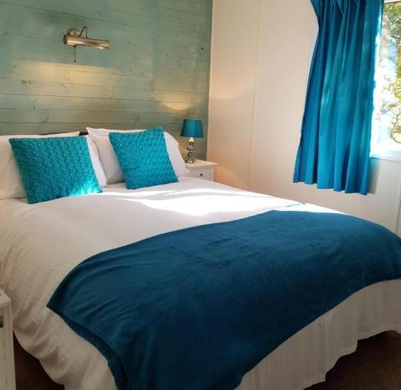 فندق Ty Dderw Country Inn