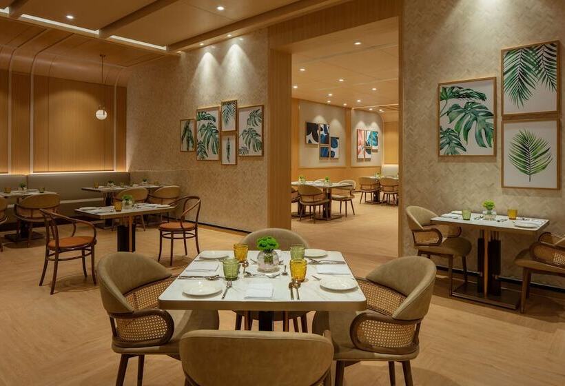 هتل Hyatt Regency Trivandrum