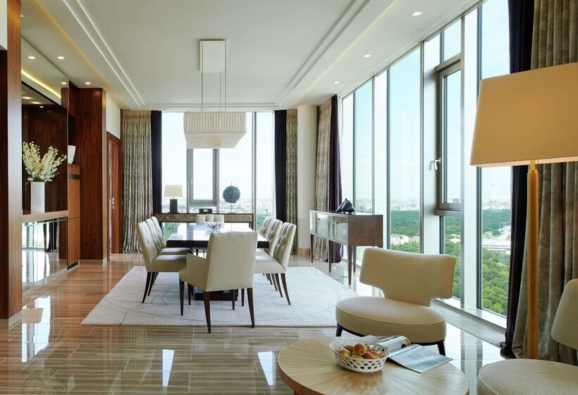 هتل Waldorf Astoria Berlin