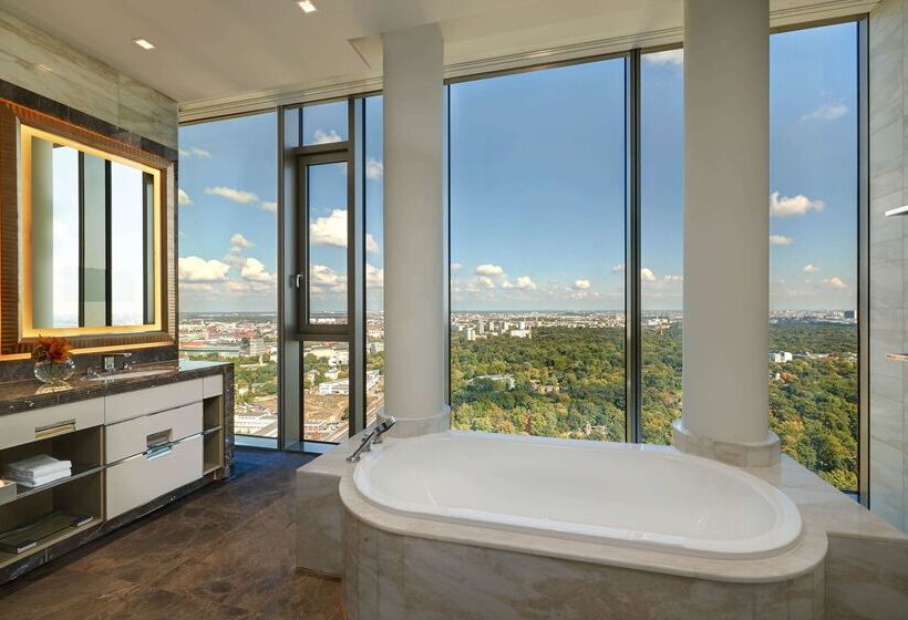 هتل Waldorf Astoria Berlin