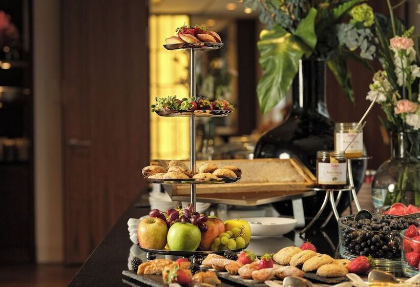 هتل Waldorf Astoria Berlin