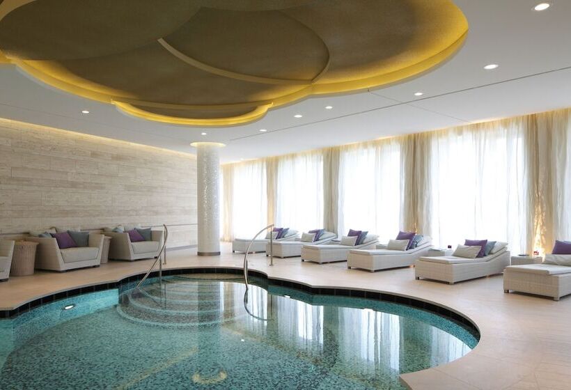 هتل Waldorf Astoria Berlin