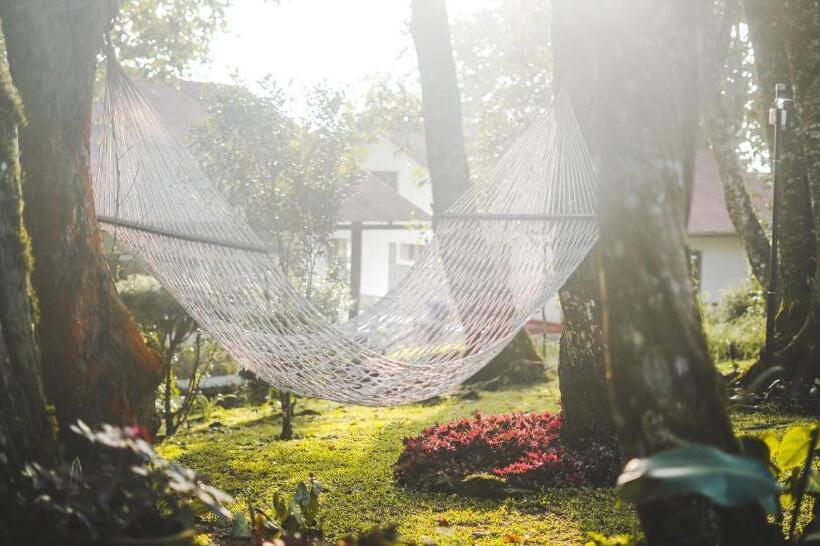 هتل Windermere Estate