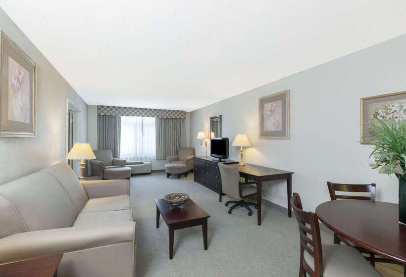 فندق Spark By Hilton Tupelo