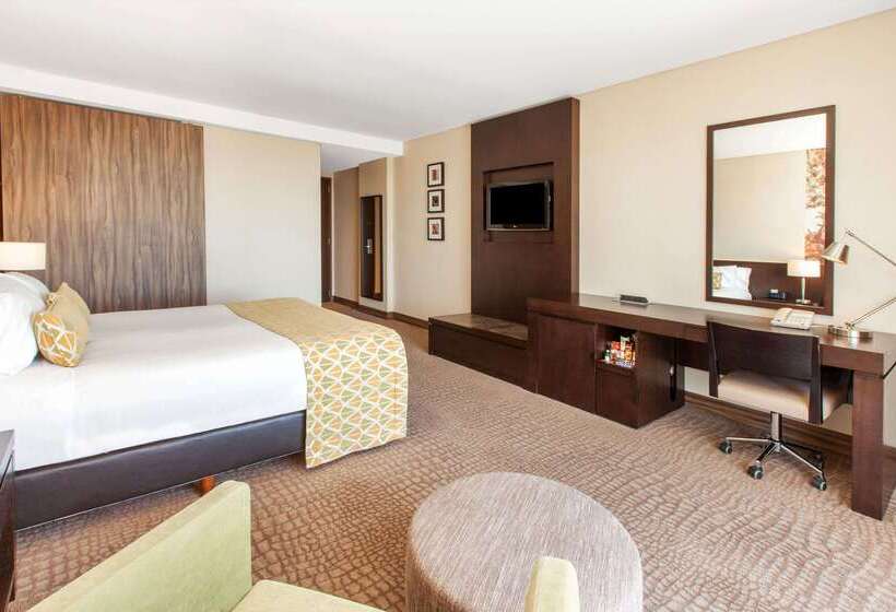 Отель Wyndham Nordelta Tigre  Buenos Aires