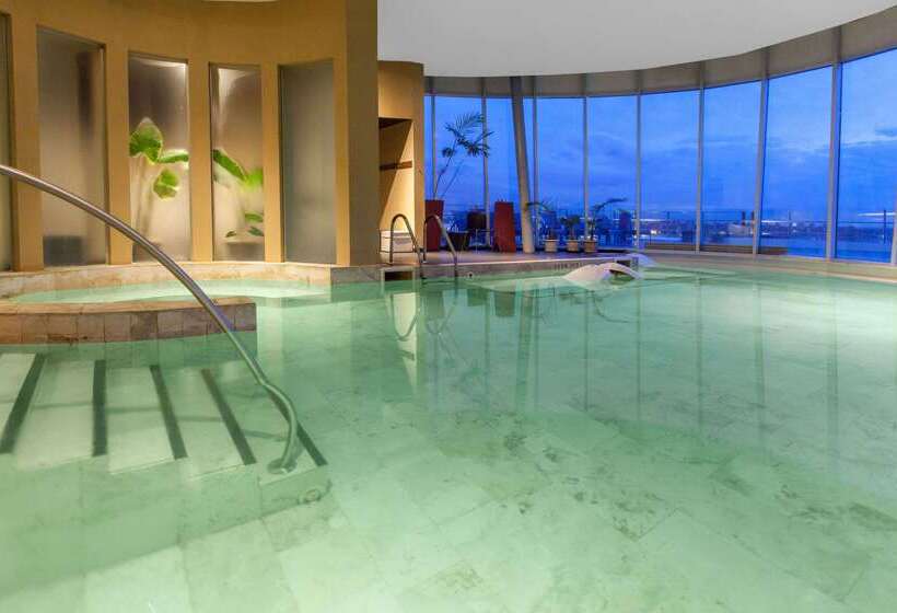 Отель Wyndham Nordelta Tigre  Buenos Aires