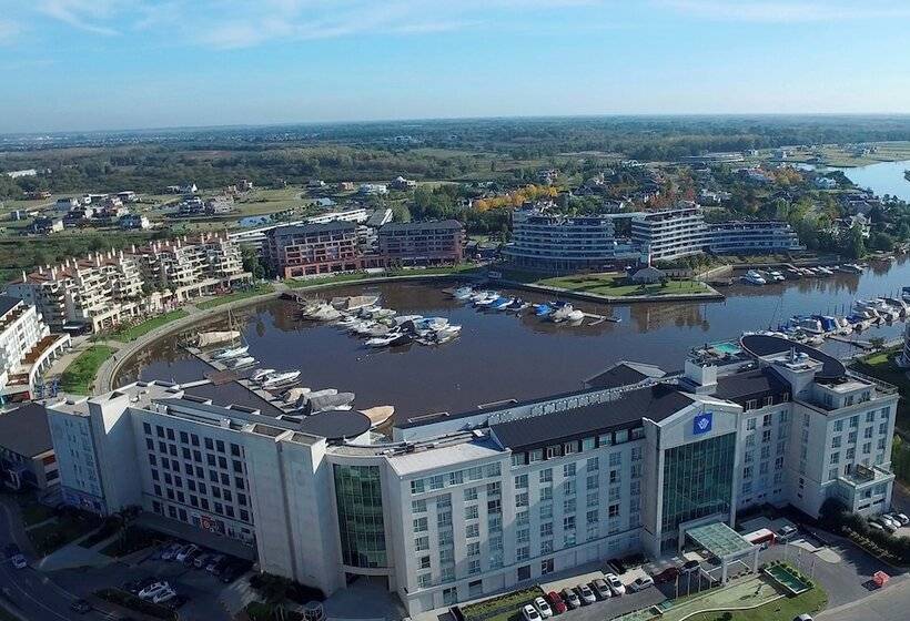 Отель Wyndham Nordelta Tigre  Buenos Aires