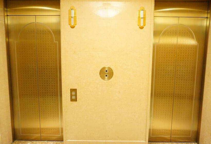 Отель Natural Hot Spring Yaoji Hakata