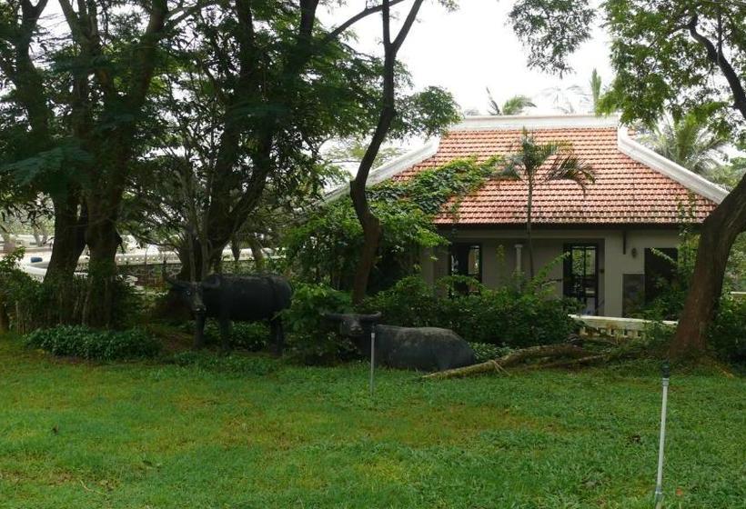 Long Hai Beach Resort