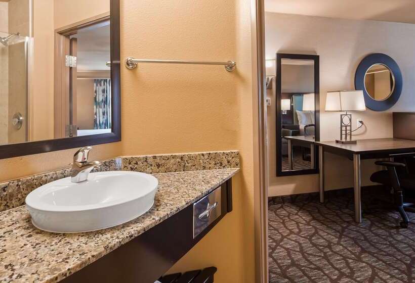 فندق على الطريق Best Western Plus Oceanside Palms