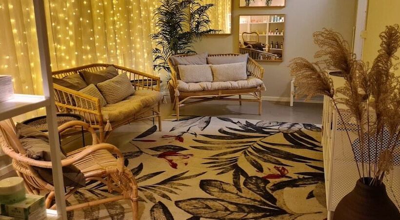 Palm Tree Hotel, Best Western Signature Collection