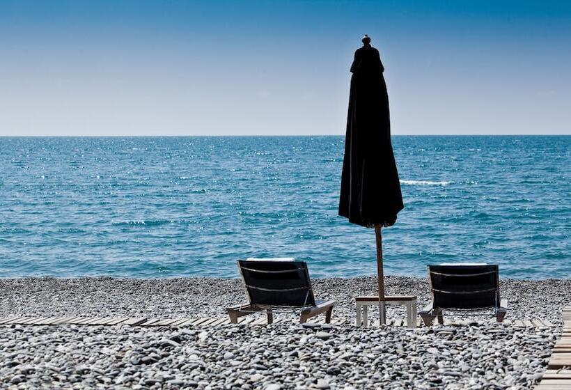 Rodina Grand Hotel And Spa