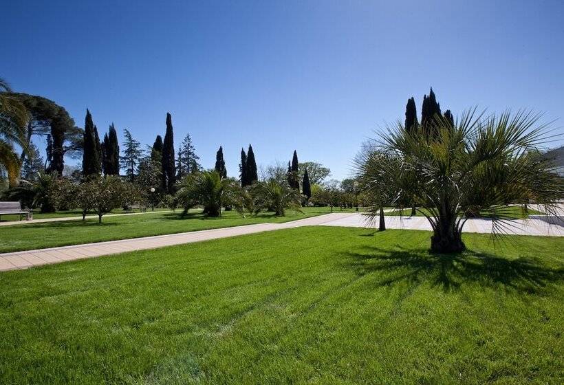 Rodina Grand Hotel And Spa