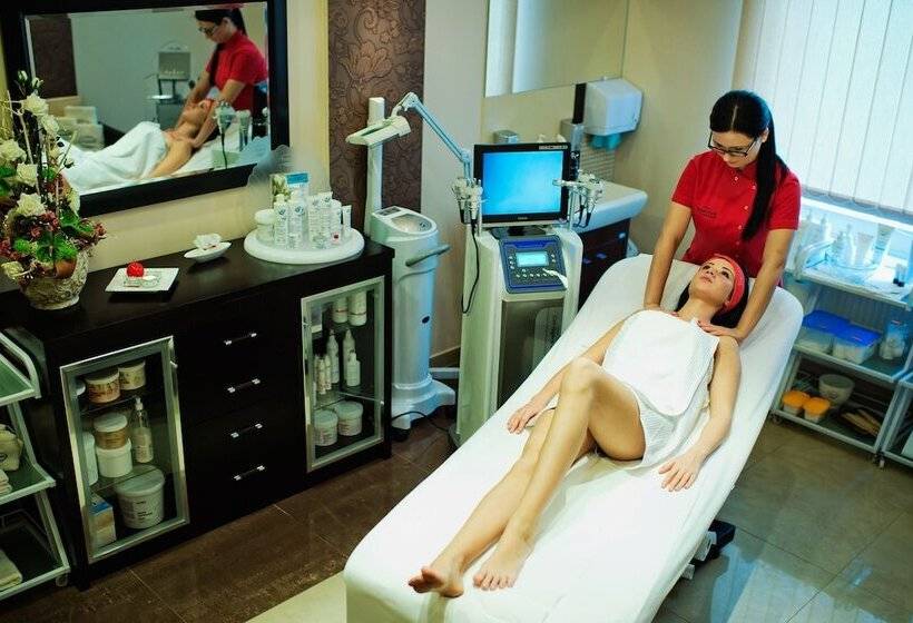 Royal Park Hotel & Spa