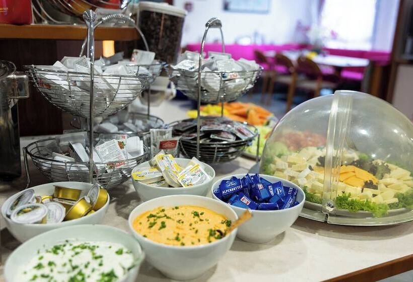 Sommerhotel Karwendel