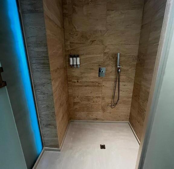 The Canvas Dubai, Mgallery Hotel Collection