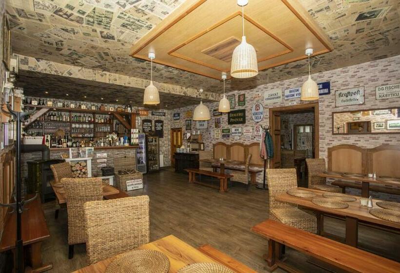 호스텔 Restaurace Stará Lípa