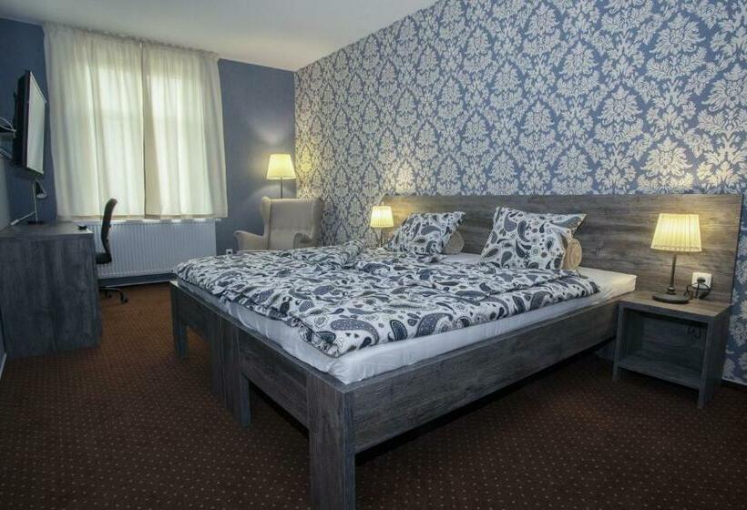 호스텔 Restaurace Stará Lípa