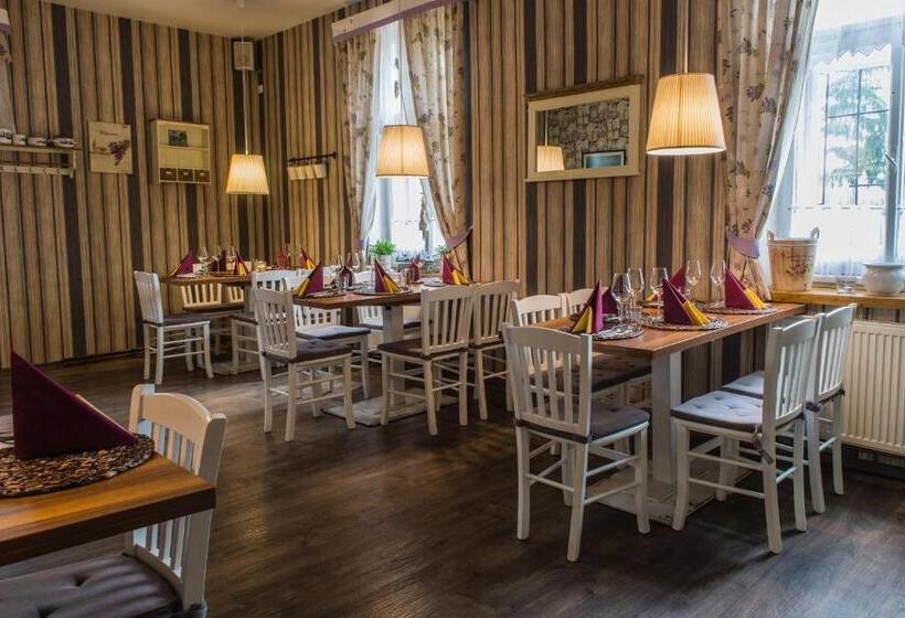 호스텔 Restaurace Stará Lípa